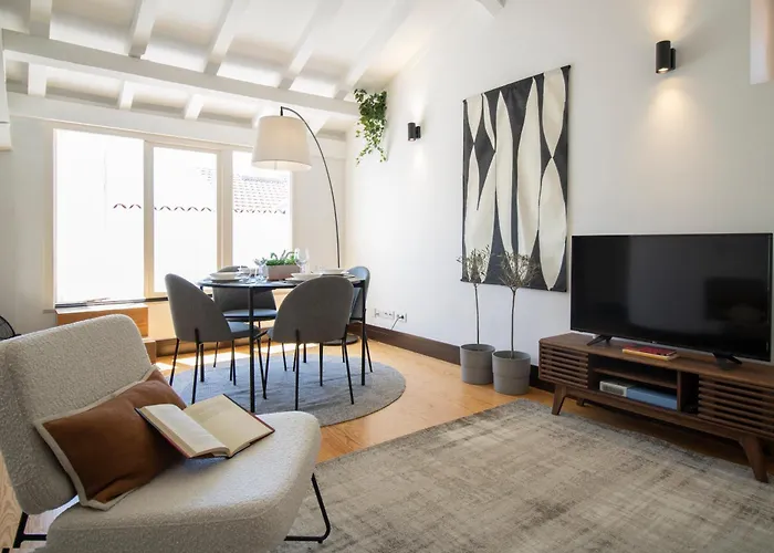Moeda\'82 - Downtown Apartment With Terrace